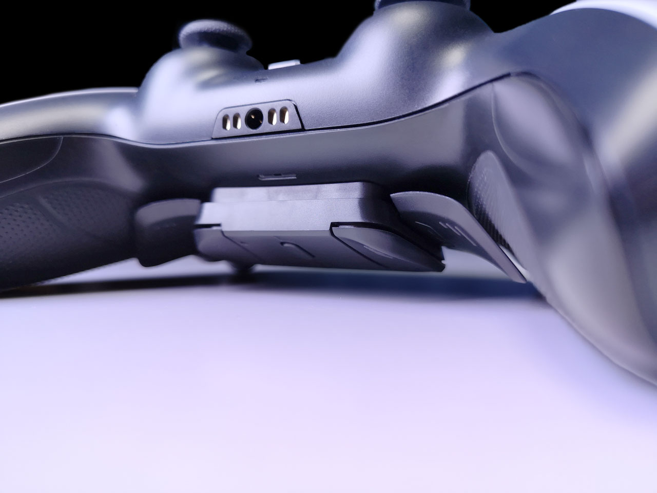 PS5】純正DualSenseコントローラーに4つ背面ボタンを付けた